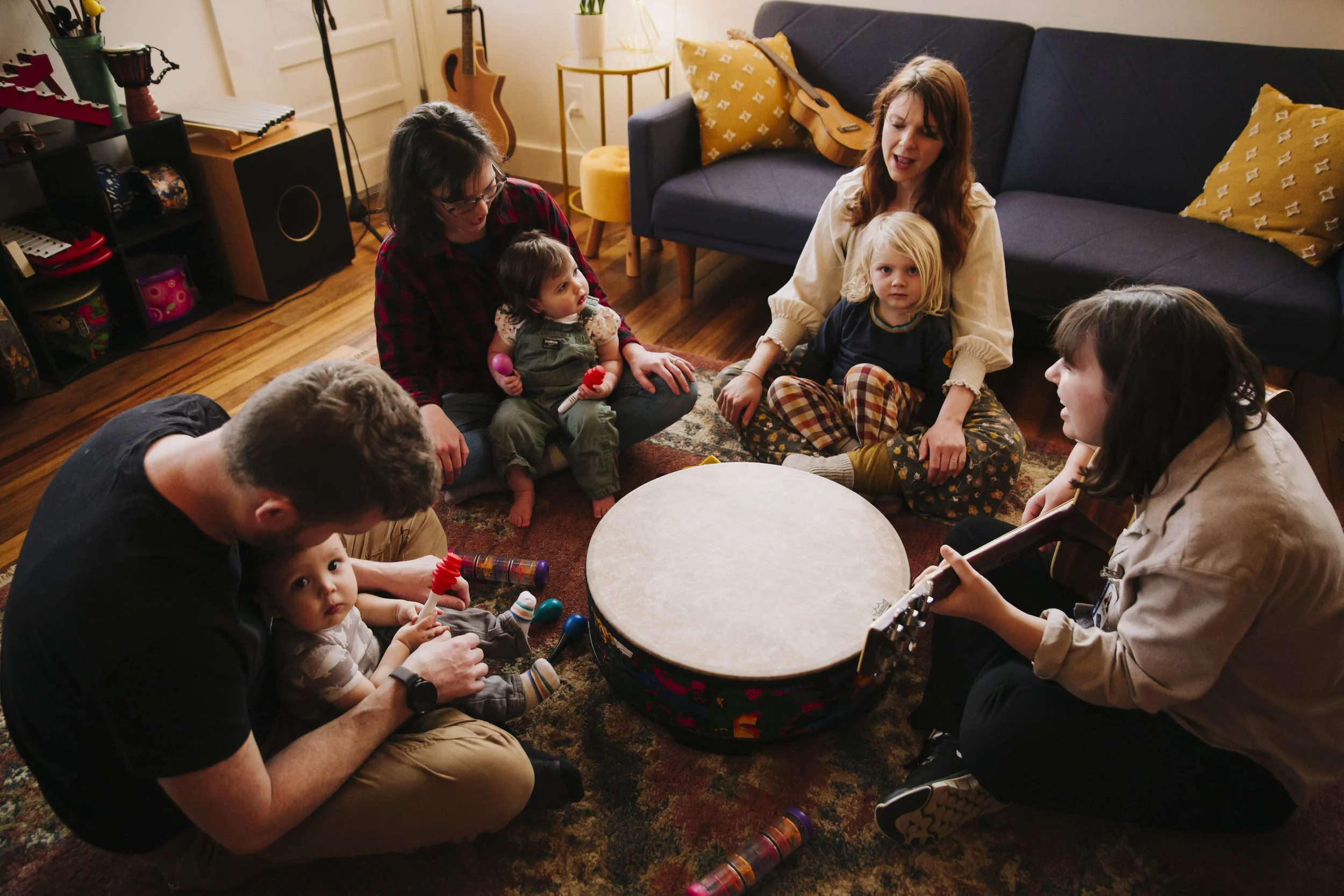 洋書 Resource-oriented Music Therapy Resource-Oriented Music Therapy in Mental Health Care